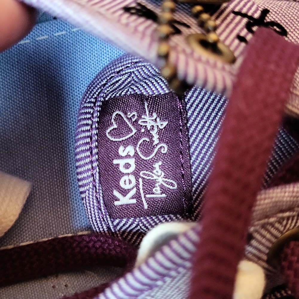 NWT! RARE! Taylor Swift In Collaboration with Keds Purple Bow Print Keds! Size 8 - Picture 4 of 11